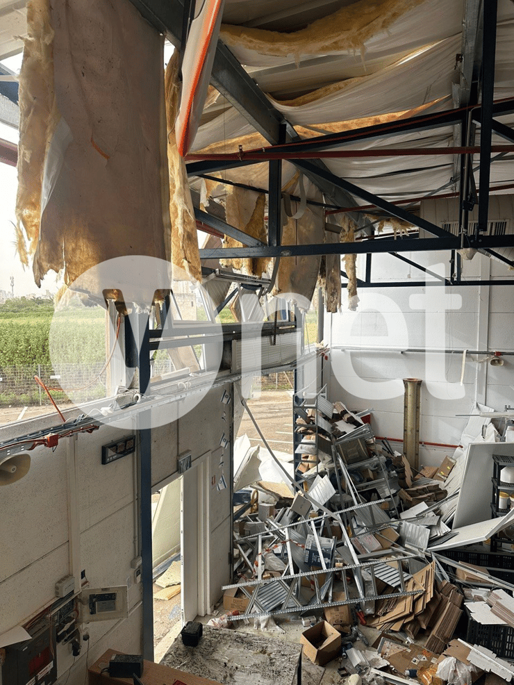 המפעל שניזוק בפתח תקווה