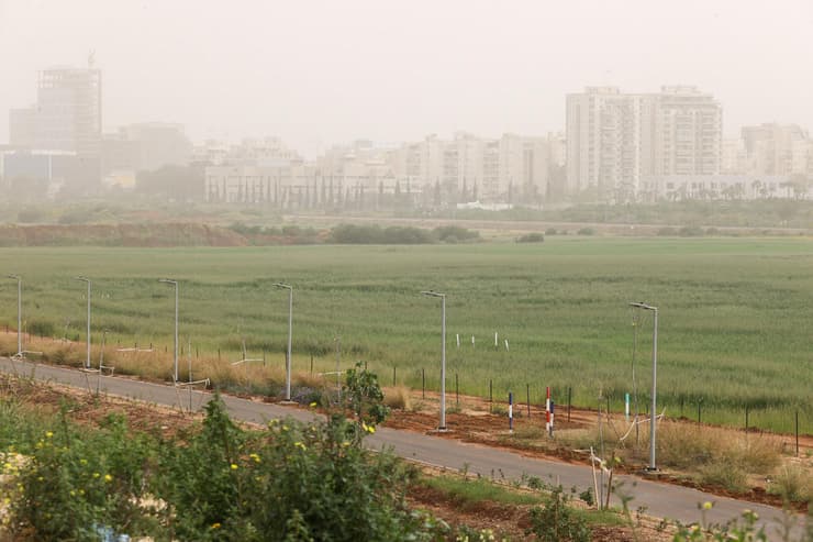 אובך וערפל בנתניה
