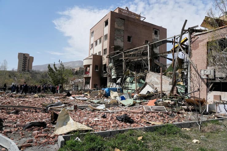 נזקי התקיפות באוניברסיטת שהיד בהשתי