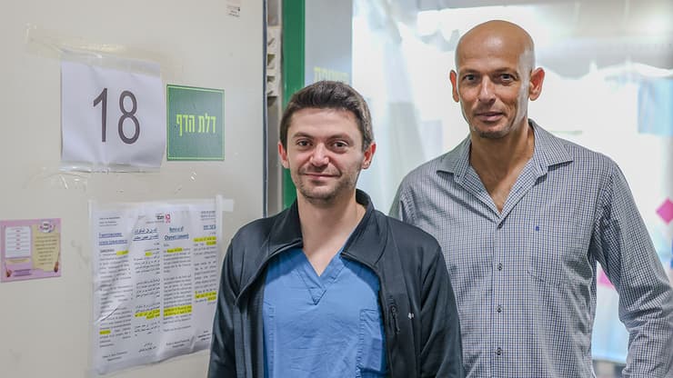 מימין לשמאל: ד"ר יניב קרן, ד"ר יוסף פלאצ'י מבית החולים רמב"ם