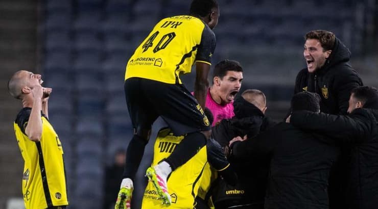 שמרו על המוג'ו. בית"ר חוגגים מול טבריה