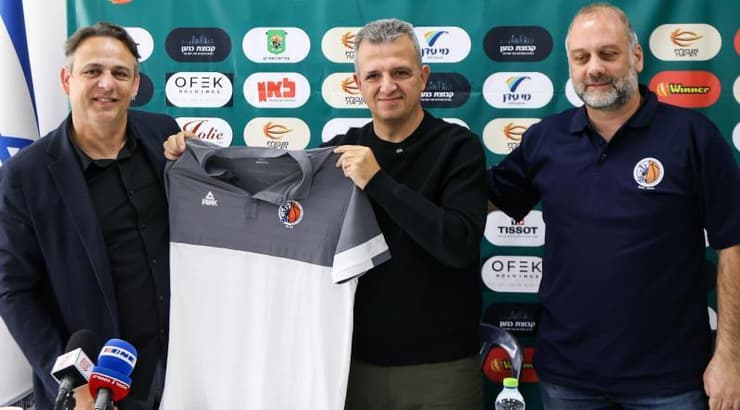 חן שניידרמן, כרמל שאמה ואבי גבאי