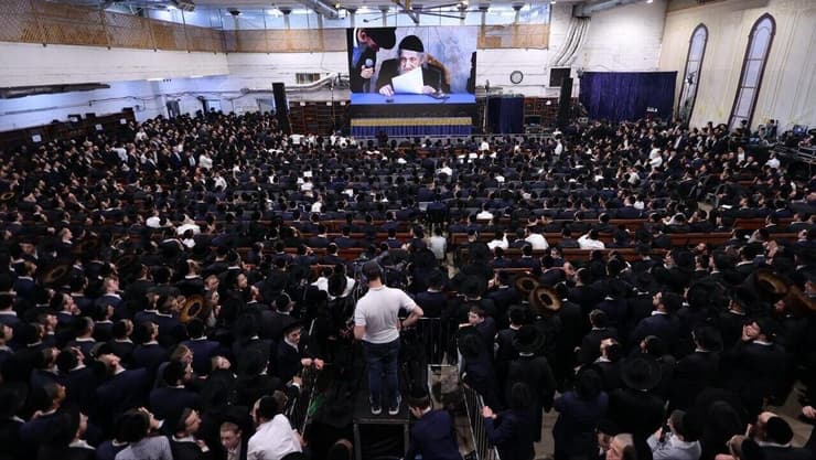 אירוע המוני בבני ברק (צילום: דניאל נפוסי) העצרת בבני ברק
