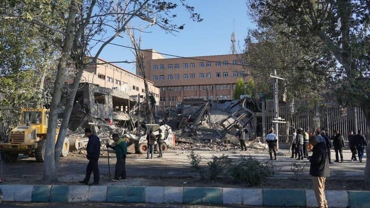 האוניברסיטה בטהרן הנזקים באוניברסיטת שריף לטכנולוגיה בטהרן