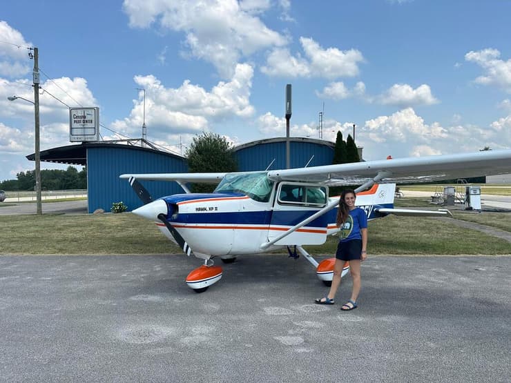 נוחתים במקום שכוח אל לדלק וארוחת צהריים