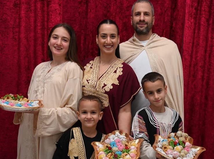 משפחת ניסים מדימונה חוגגת מימונה