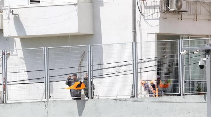 אוהדי כפר שלם הגיעו לצפות על הגדרות