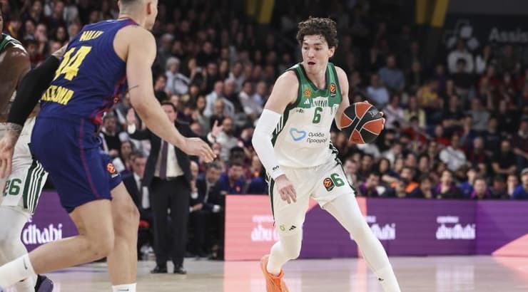 צ'די אוסמן, הוביל את פאו (IMAGO) צ'די אוסמן, הוביל את פאו