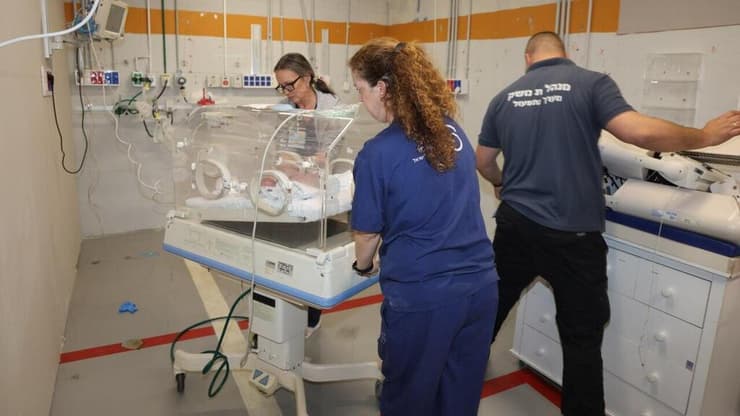 המרכז הרפואי שיבא החל להחזיר מחלקות מהחניון אל מעל לפני הקרקע עם הכרזת הפסקת האש