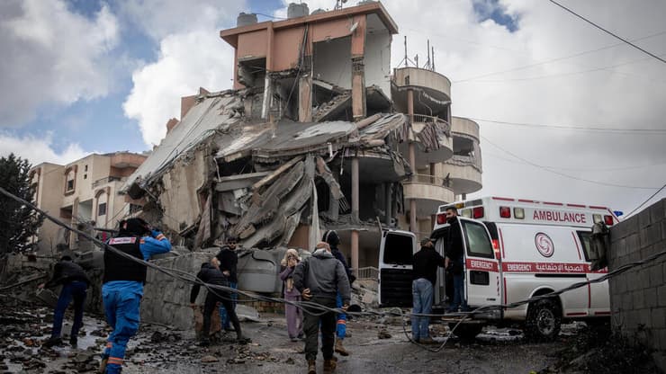 הרס רב כתוצאה מתקיפות בביירות