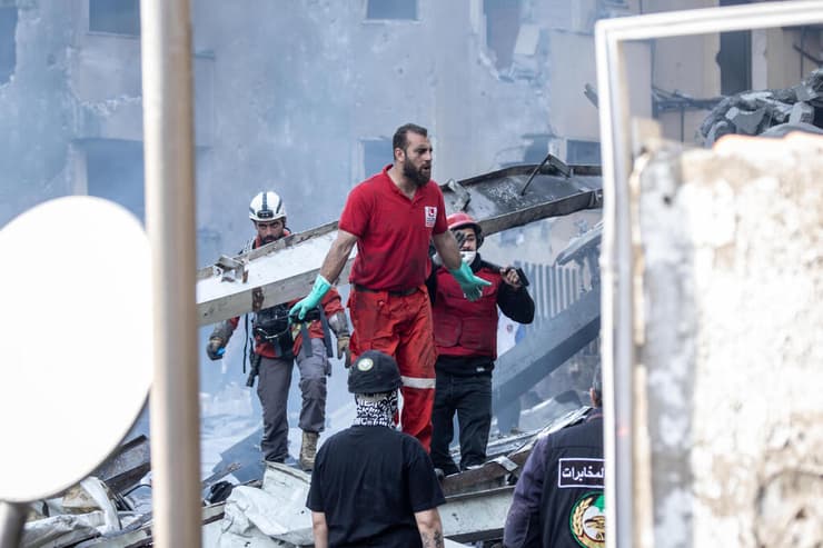 הרס רב כתוצאה מתקיפות בביירות