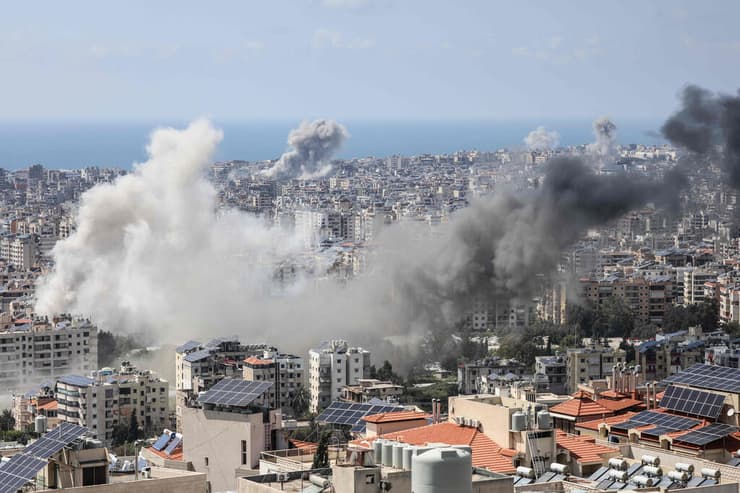 ביירות לבנון עשן תקיפות צה"ל