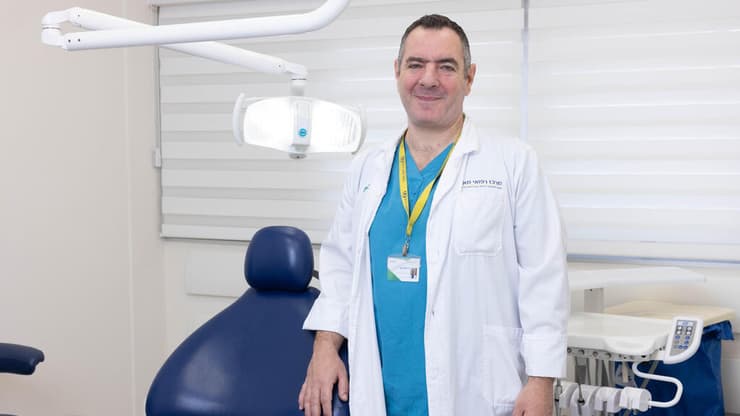 ד"ר מוטי טויזר