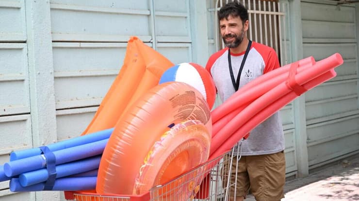 "אם בכית - סימן שזה הגיע אליך". מתוך "קייטנה של החיים" (צילום: חורחה נובומינסקי, באדיבות כאן חינוכית) מתוך "קייטנה של החיים"