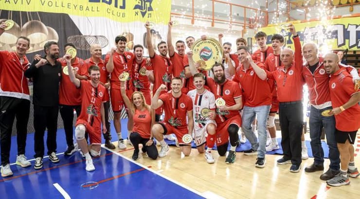 הפועל מטה אשר/עכו חוגגת אליפות