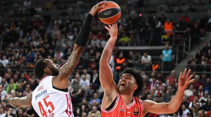 אלייז'ה בראיינט נחסם