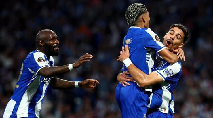 שחקני פורטו חוגגים