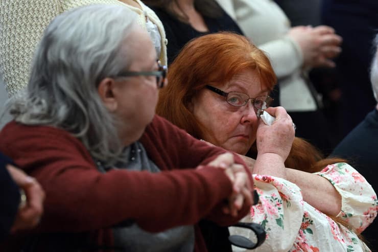 ארה"ב רקס הורמן רוצח סדרתי גילגו ביץ' לורן אלה אמה של הנרצחת מייגן ווטרמן דיון הודאה באשמה ב בית המשפט