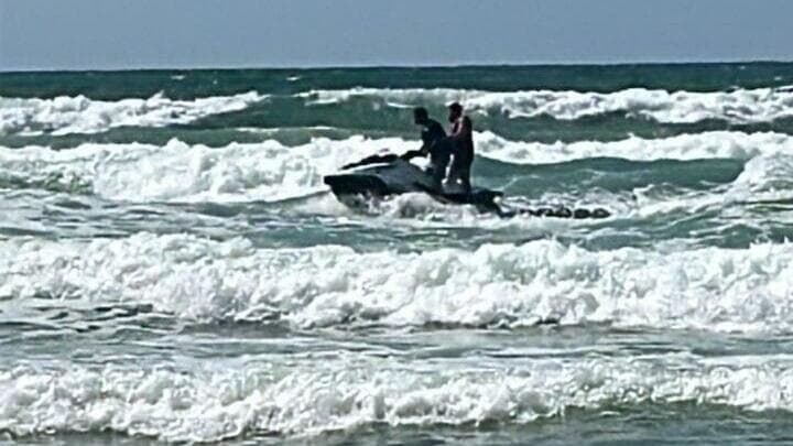 חיפוש אחרי הנעדר בחוף הים בנתניה