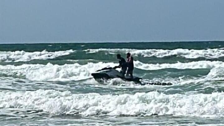 הסריקות בחוף בנתניה חיפוש אחרי הנעדר בחוף הים בנתניה