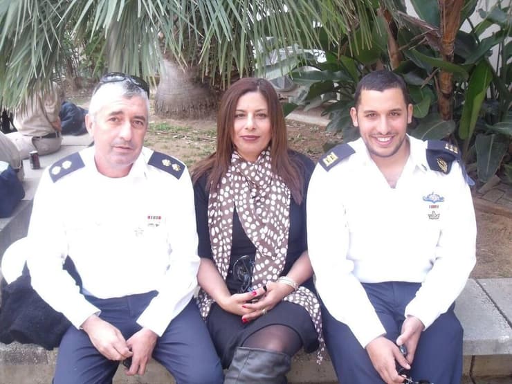 עמרי שחר, חייל מצטיין שנהרג בתאונת דרכים והוריו, אירית ואשר שחר