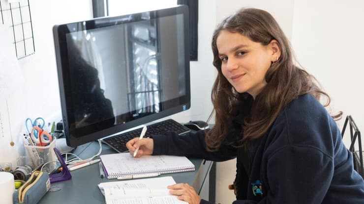 יובל דגני, תלמידת כיתה י"ב