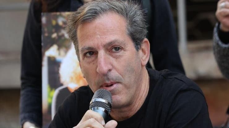 רובי חן במסיבת עיתונאים של "מועצת אוקטובר"  השקת "יום השיכחון"