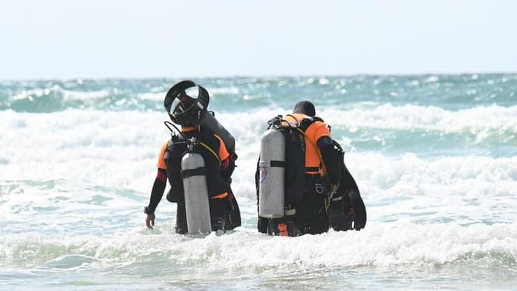 חיפושים אחרי הנער הנעדר בחוף צאנז בנתניה