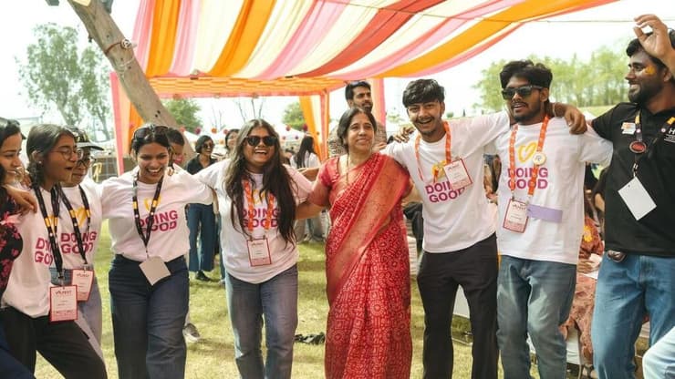 עושים טוב בהודו ב״יום מעשים טובים״ העולמי (קרדיט: באדיבות עמותת ״רוח טובה״ מקבוצת אריסון) עושים טוב בהודו ב״יום מעשים טובים״ העולמי