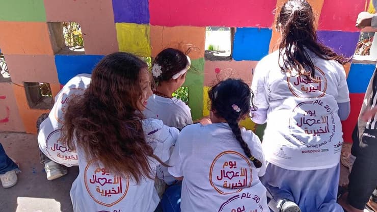 ציור קיר בעיר אגאדיר במרוקו בהשתתפות תלמידי בית הספר היסודי עבד אל־רחים בו־עביד, במטרה לקדם את יעדי הפיתוח בר־קיימא לשנת 2030 (קרדיט: באדיבות עמותת ״רוח טובה״ מקבוצת אריסון) ציור קיר בעיר אגאדיר במרוקו בהשתתפות תלמידי בית הספר היסודי עבד אל־רחים בו־עביד, במטרה לקדם את יעדי הפיתוח בר־קיימא לשנת 2030 בתחום ה