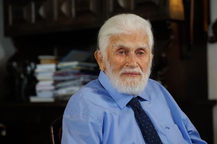 שמואל עצמון (צילום: זיו קורן) שמואל עצמון