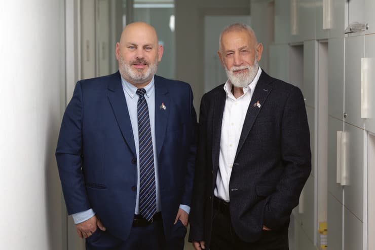 אלי טהר ומושיק אביב