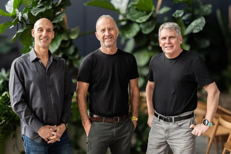 השותפים המייסדים (מימין לשמאל) גיל פרידלנדר, חן לינצ'בסקי וג'ייסון וולף