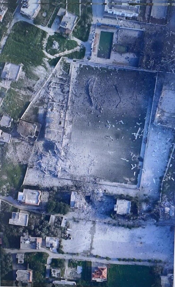 מגרש הכדורגל בבינת ג'ביל שבדרום לבנון שבו נשא מזכ"ל חיזבאללה חסן נסראללה את נאום קורי העכביש