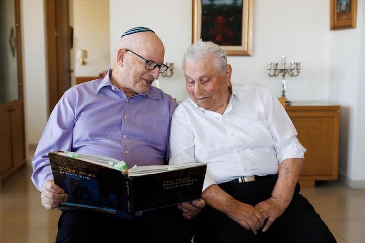 יוסף (יוסקה) הרשקוביץ וד"ר יואל רפל (צילום: זיו קורן) יוסף (יוסקה) הרשקוביץ וד"ר יואל רפל