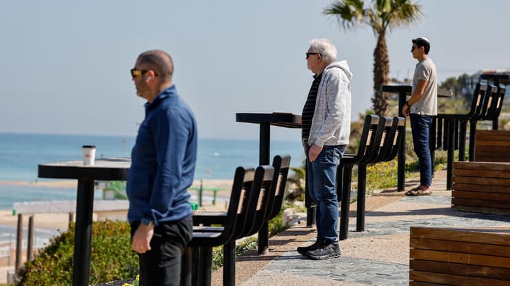 דקת דומייה - יום השואה