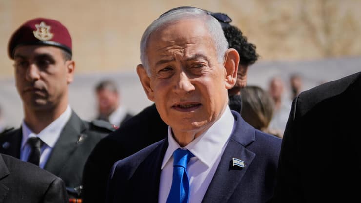 טקס הנחת הזרים ביד ושם