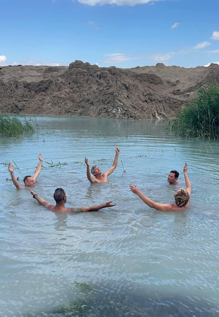 הבולען החם-קר