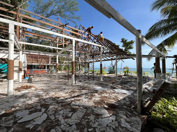 הבנייה מתקדמת מיום ליום