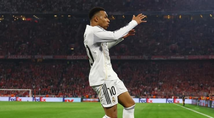 קיליאן אמבפה בחגיגה המפורסמת (רויטרס) קיליאן אמבפה בחגיגה המפורסמת