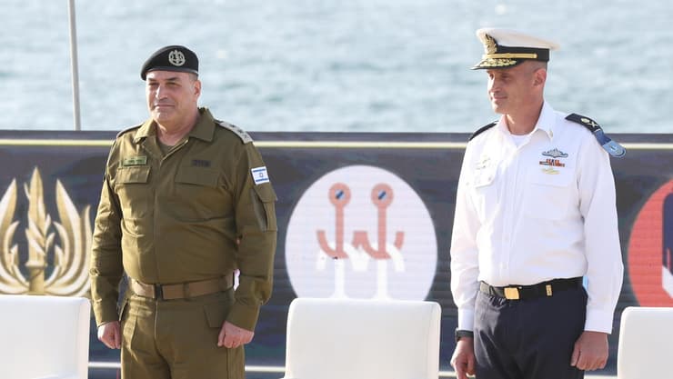 טקס חילופי מפקד זרוע הים בראשות הרמטכ"ל אייל זמיר (צילום: אלעד גרשגורן) טקס חילופי מפקד זרוע הים בראשות הרמטכ״ל אייל זמיר