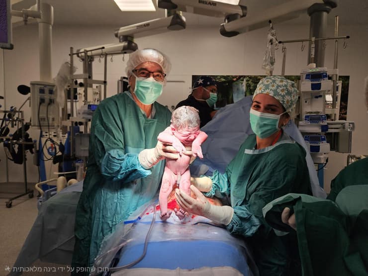 ניתוח קיסרי במתחם הניתוחים הממוגן במהלך שאגת הארי