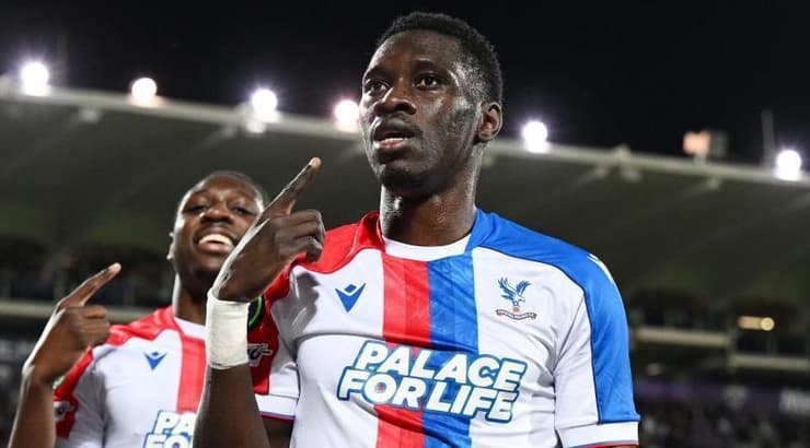 איסמעילה סאר מצביע על הכובש