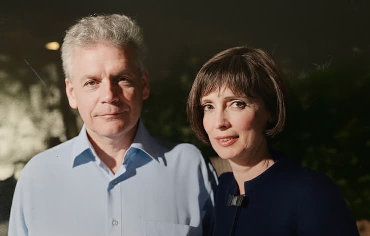 במהלך לימודי הדוקטורט נישא טנא ללאה יונס, שלמדה ולימדה היסטוריה בקמפוס בהר הצופים. רשף ולאה