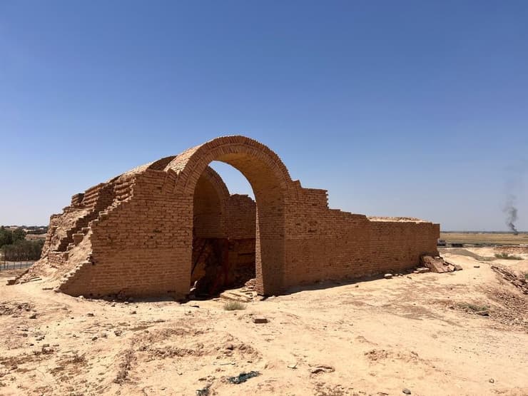שרידי האתר של העיר אשור (צילום: Humam Altaie/Shutterstock) שרידי האתר של העיר אשור