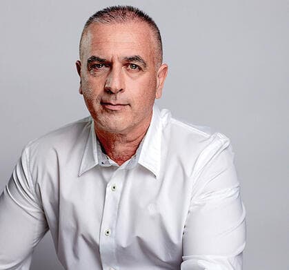 שחר תורג'מן. "לממשלה לא אכפת" | צילום: עופר חגייב