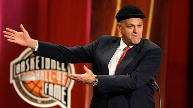 שמידט בטקס הכניסה להיכל התהילה ב-2013