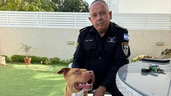 השוטר מאיר טנגי שתומך במרדכי דוד