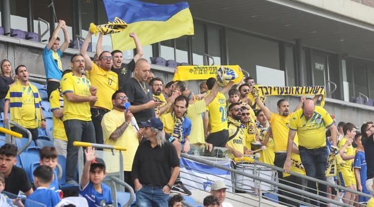 קהל מכבי הרצליה