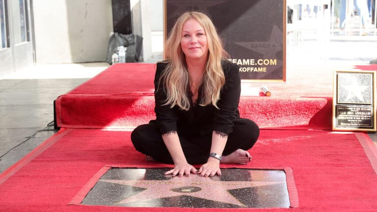 כריסטינה אפלגייט